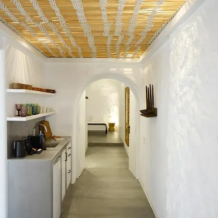 Vila Numa Santorini *