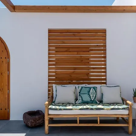 Villa Numa Santorini *