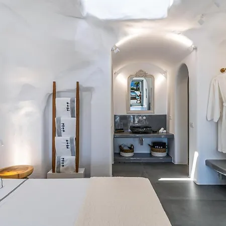 Numa Santorini Villa Fira (Santorini)