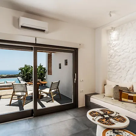 Vila Numa Santorini Fira (Santorini)
