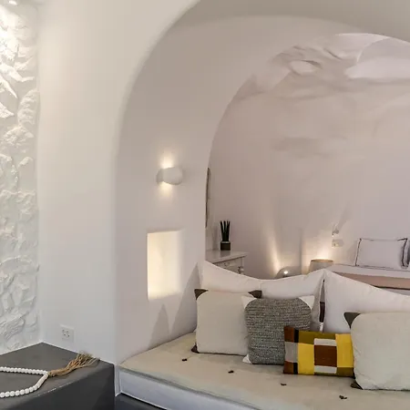 Numa Santorini * Φηρά