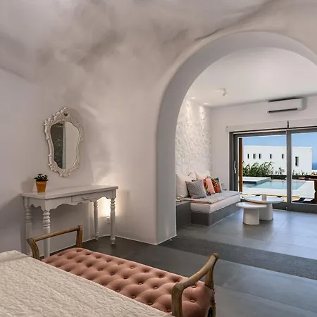 Numa Santorini فيلة ثيرا