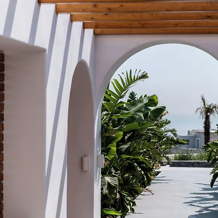 Numa Santorini Vila
