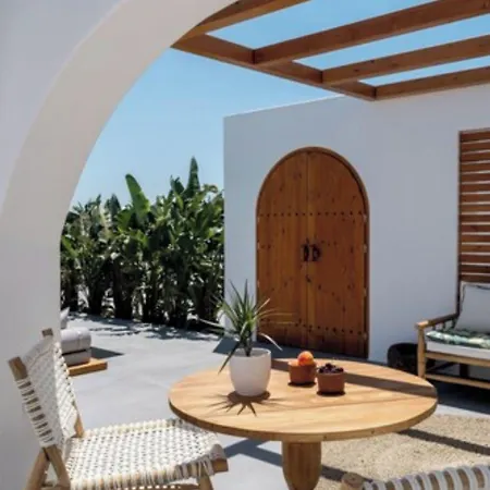 Vila Numa Santorini *