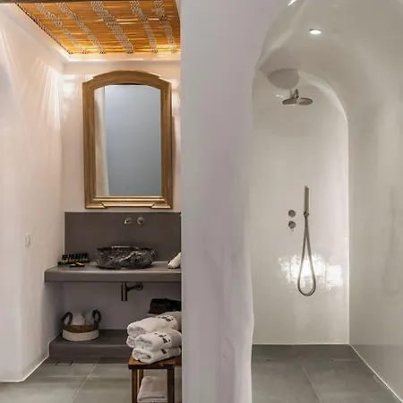 Numa Santorini * Fira (Santorini)