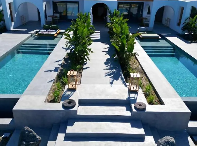 Numa Santorini Villa *