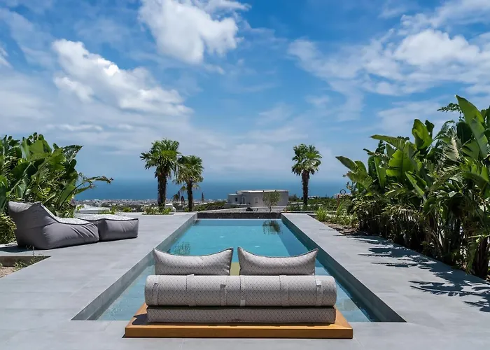 Villa Numa Santorini *